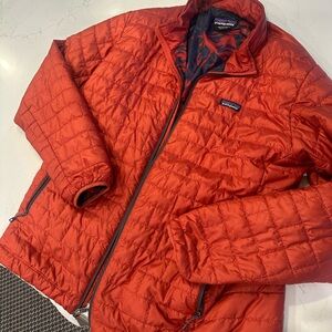 EUC Men’s Patagonia down jacket XXL